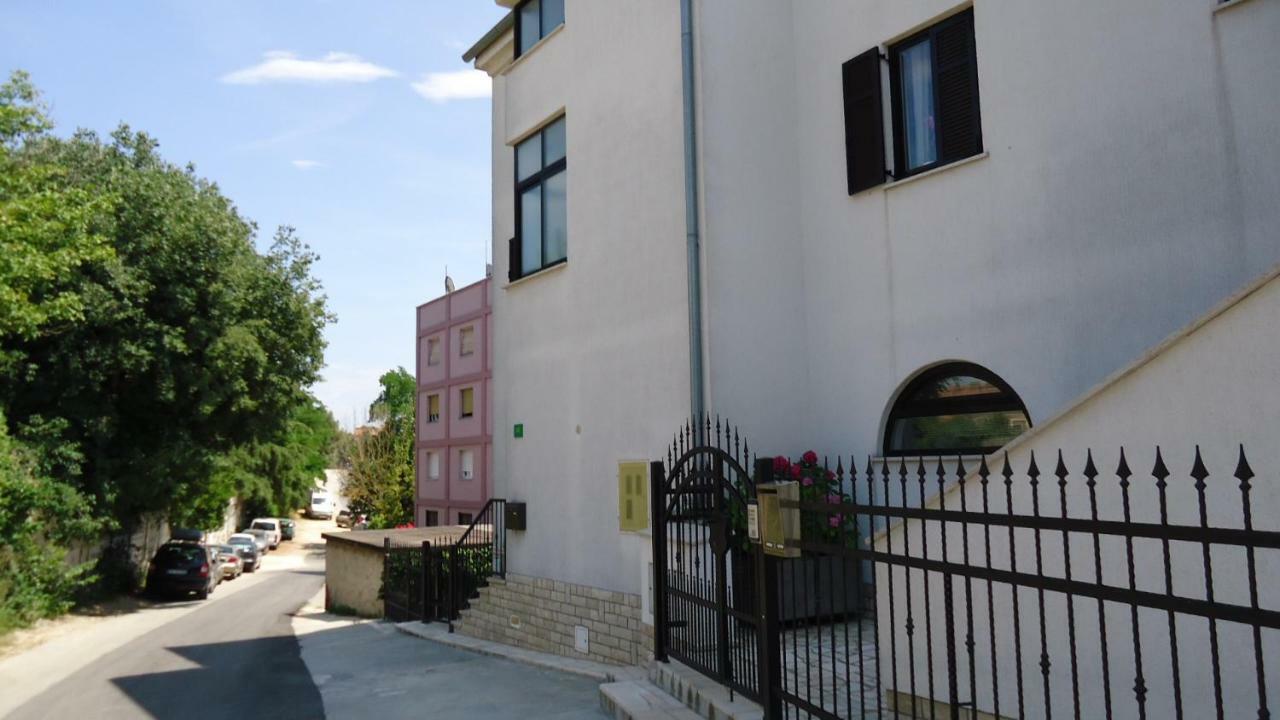 Ruzica Apartment Pula