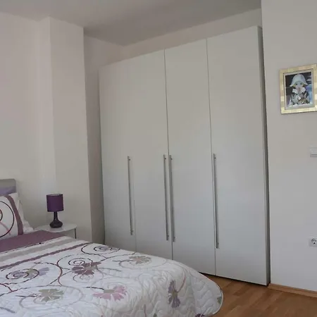 Apartments Ruzica Pula Exterior photo