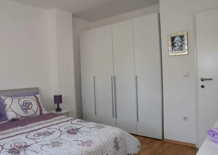 Apartments Ruzica